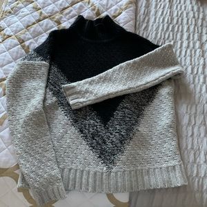 XS Sweater